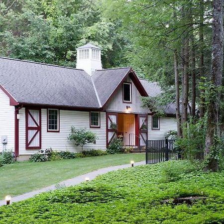 The Inn At ストックブリッジ エクステリア 写真